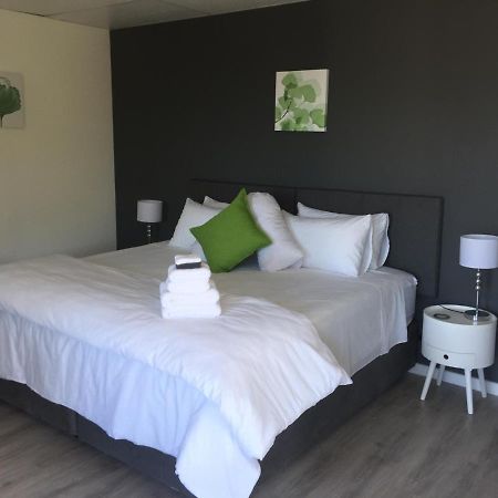 Vue Port Hotel Mosselbaai Buitenkant foto